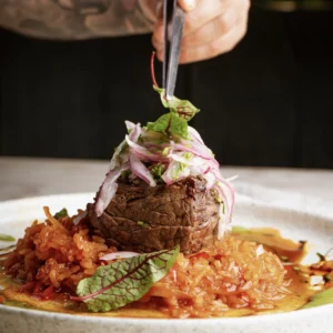 Lomo en Salsa de Corozo