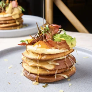 Pancake Salado y Miel de Maple